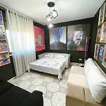Apartment Near The Beach